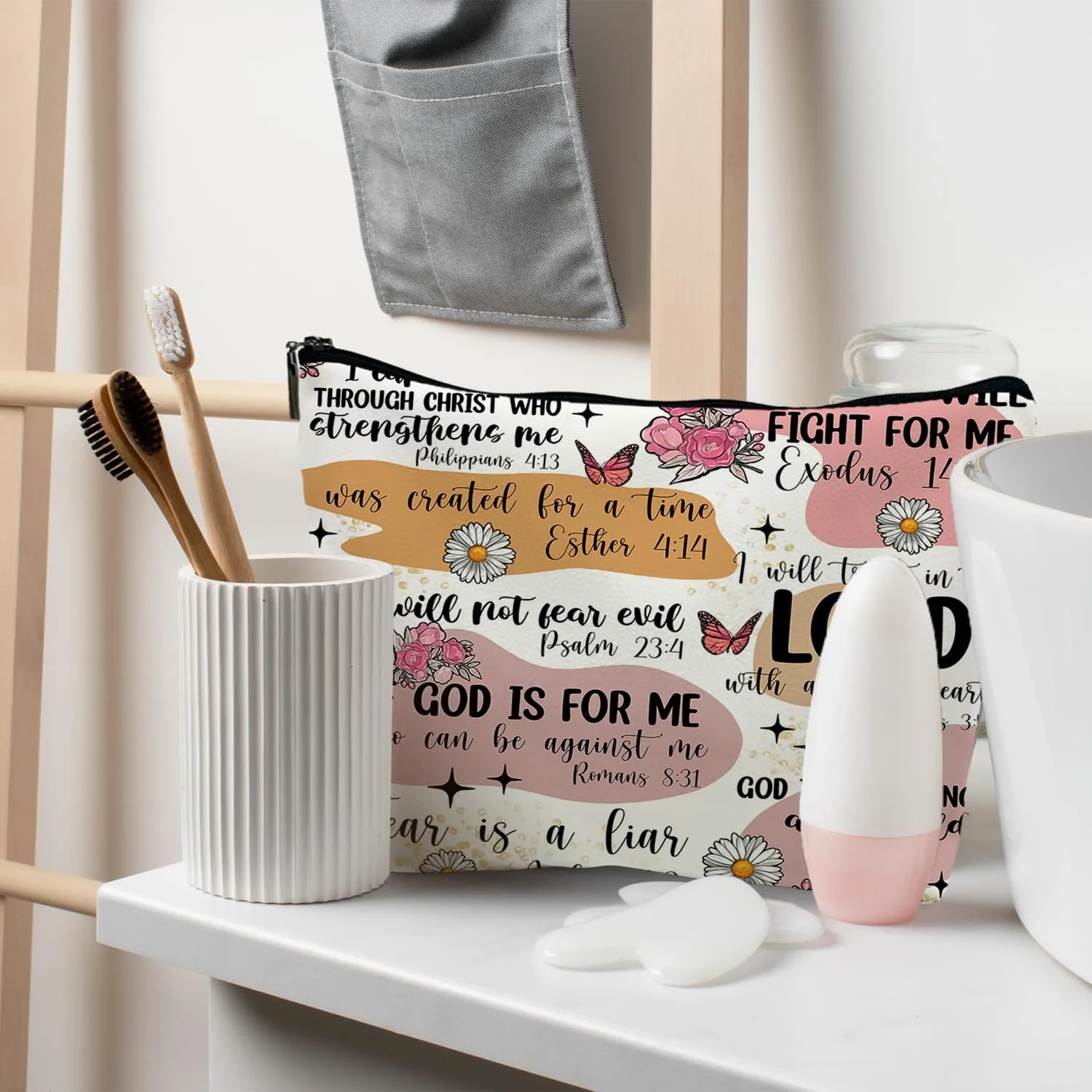 Bible Christian Makeup Bag, Scripture Cosmetic Leather Bag Pouch, Christian Gifts for Women Faith, Bible Verse Gifts, Religious Christian Gifts for Women(PU)