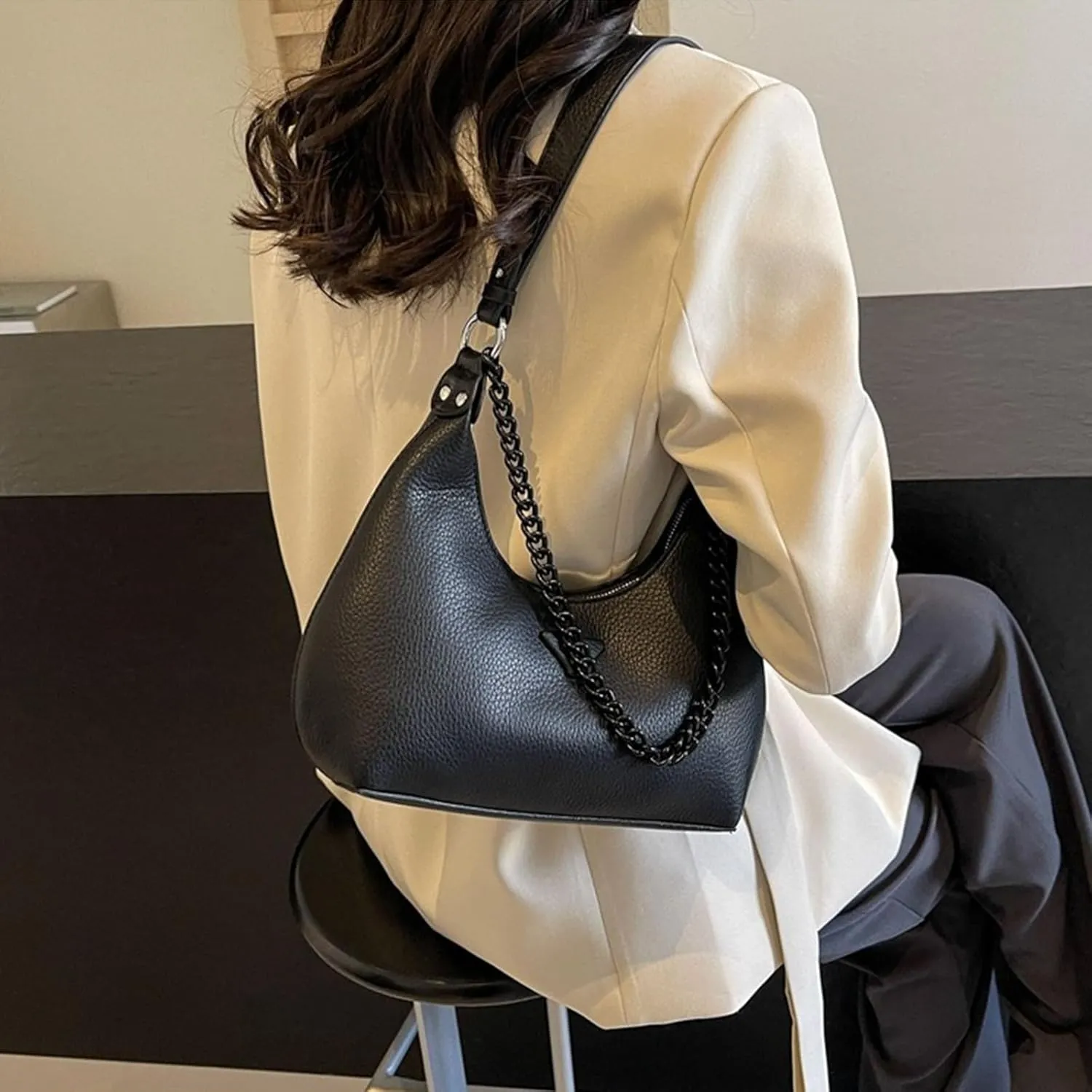Crescent Shoulder Bags for Women,Small Hobo Tote Handbag,Crescent Bag,Clutch Purse Underarm Bag with Zipper Closure