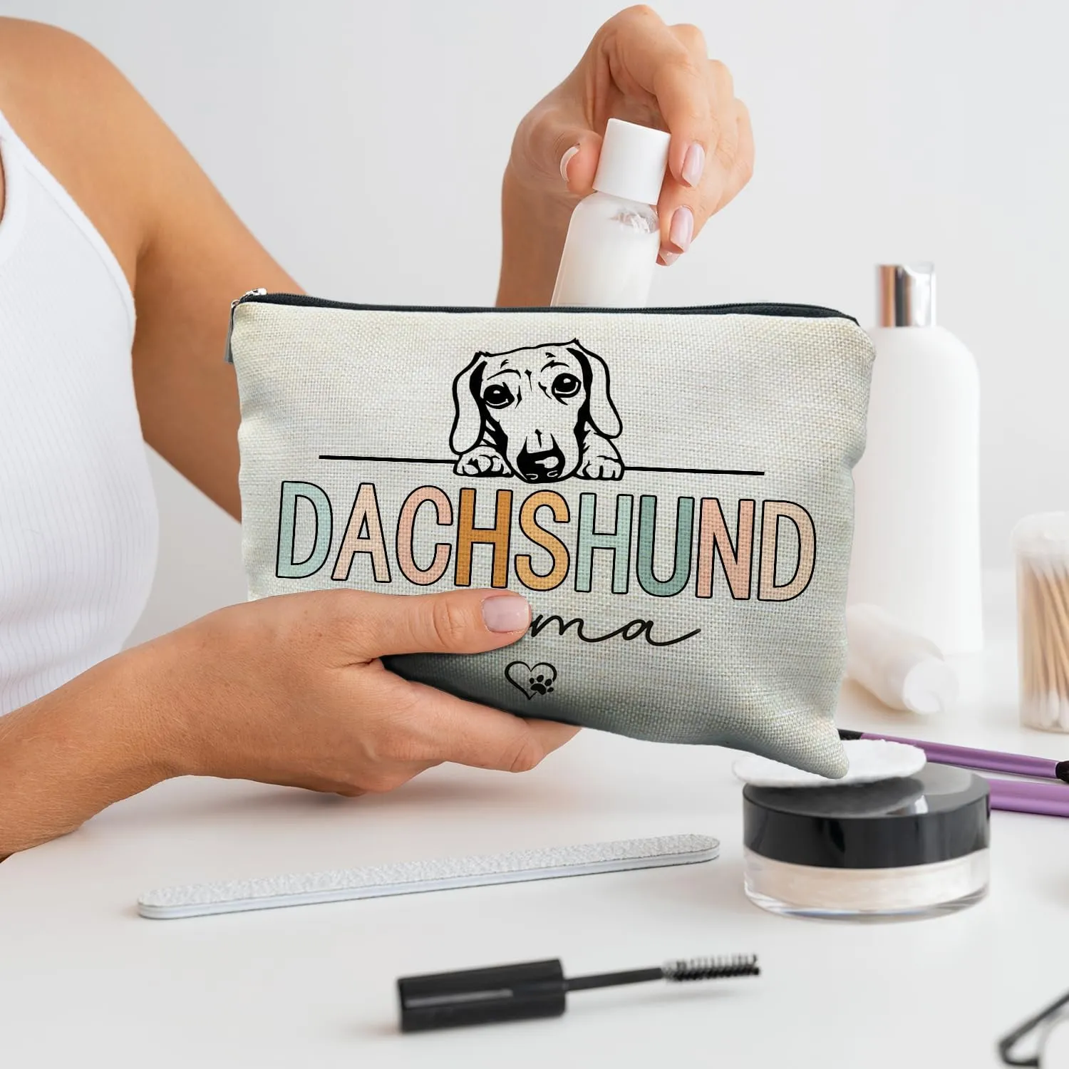 dachshund makeup bag, dachshund gifts for women, gifts for dachshund lovers, dachshund mama cosmetic bag makeup pouch