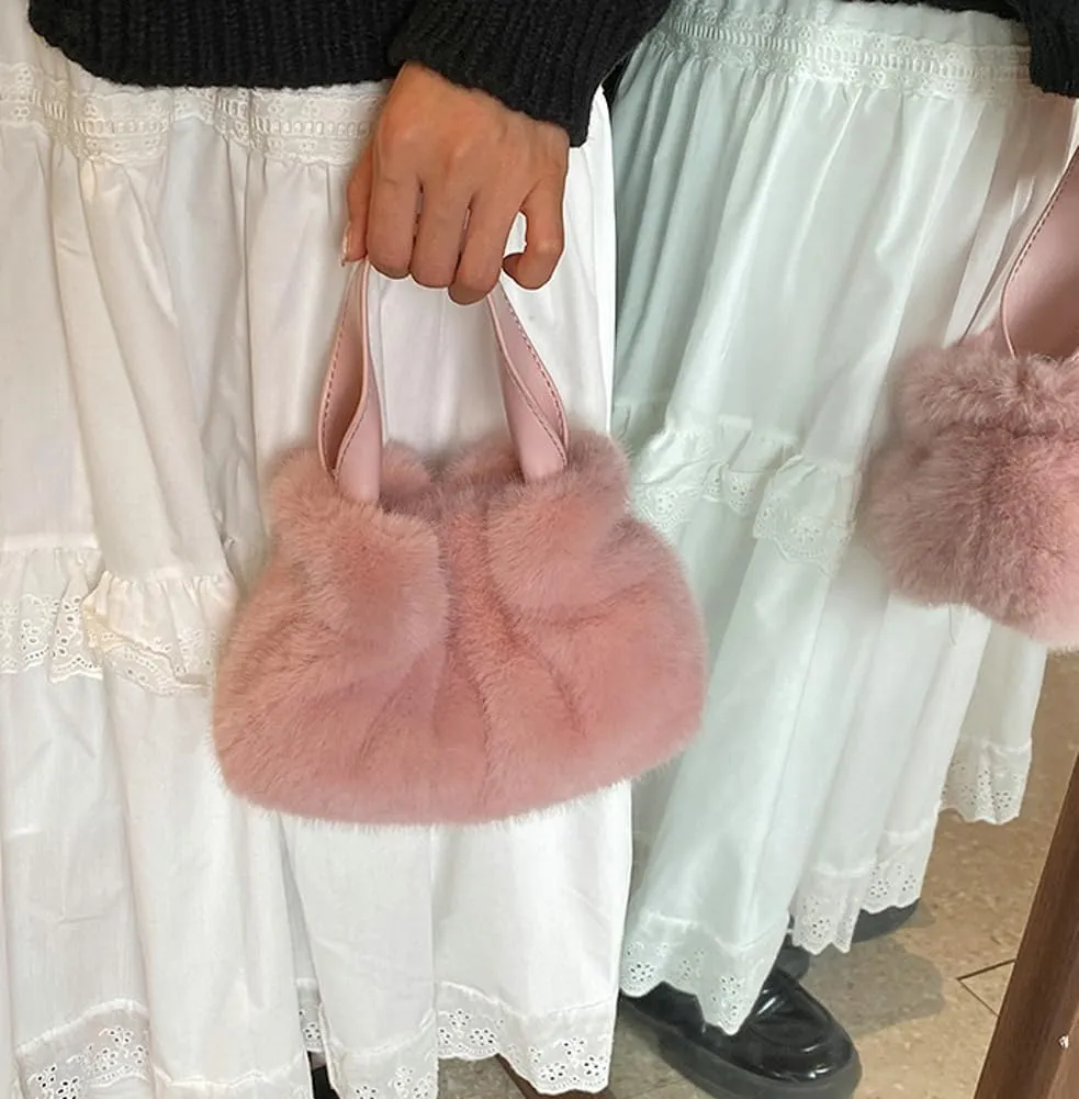 Faux Fur Bucket Bags for Women Fuzzy Crossbody Purses for Women Slouchy Shoulder Bag Retro Hobo Bag Handbag Purse Trendy