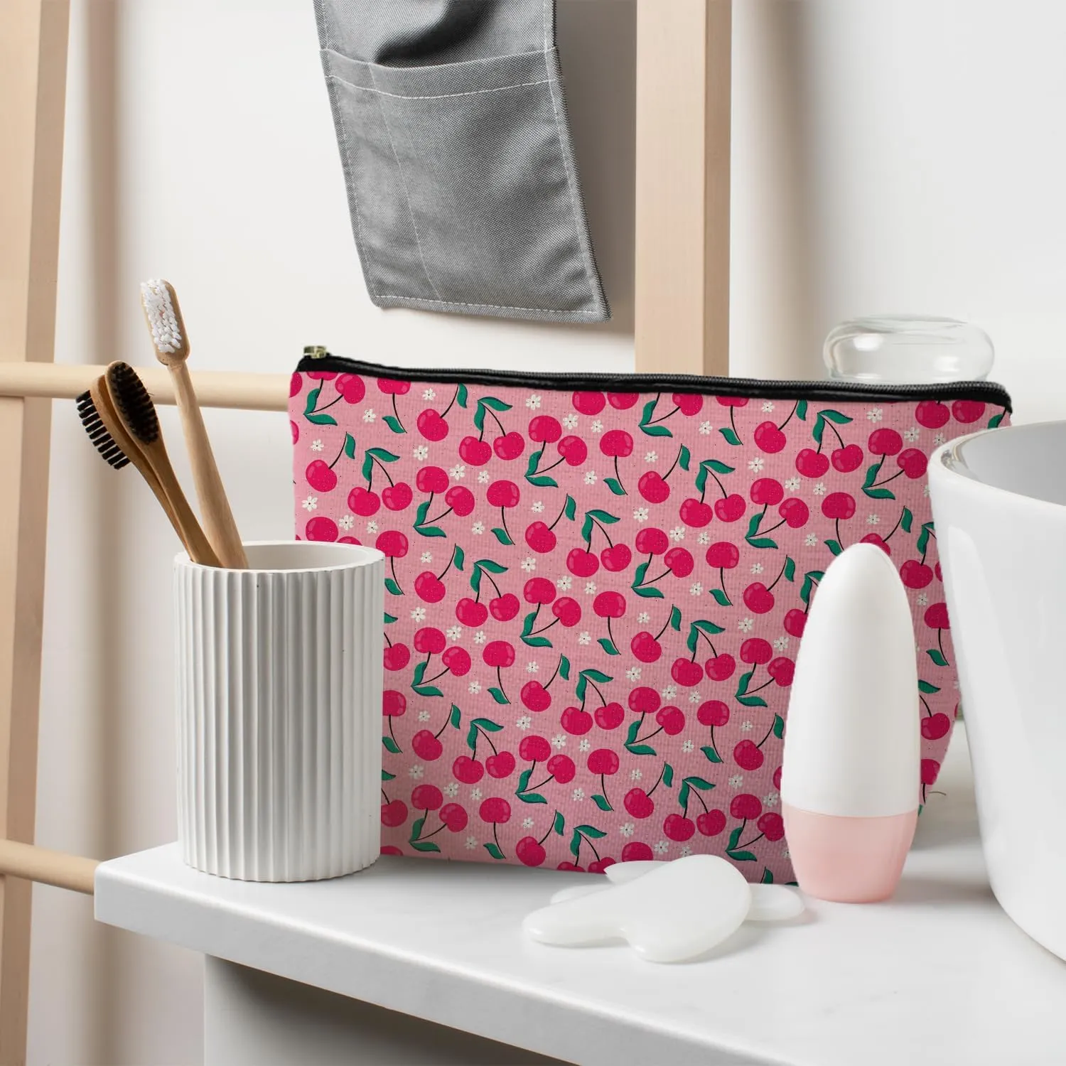 Pink Cherry Makeup Bag, Coquette Makeup Bag, Cherry Accessories for Women, Cherry Stuff, Aesthetic Makeup Bag, Cherry Print Cosmetic Bags Toiletry Bag for Women, Preppy Cosmetic Bag
