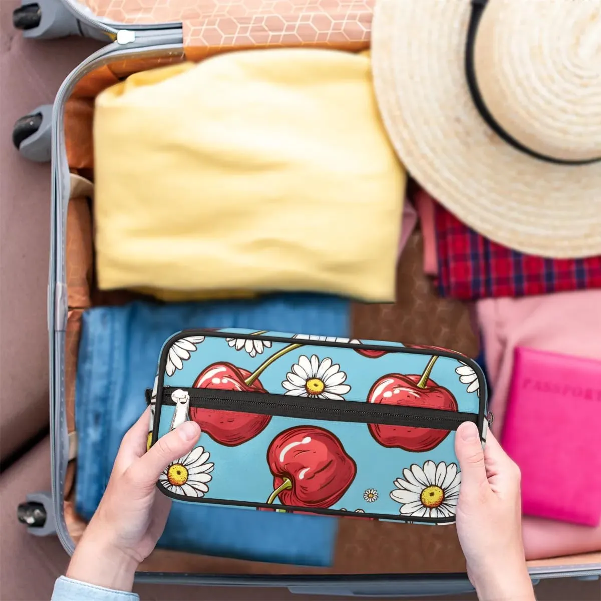 Travel Toiletry Bag for Women Men Cherry Daisy Hanging Cosmetic Bag Waterproof Makeup Bag for Shaving Makeup Toothbrush & Travel Essentials