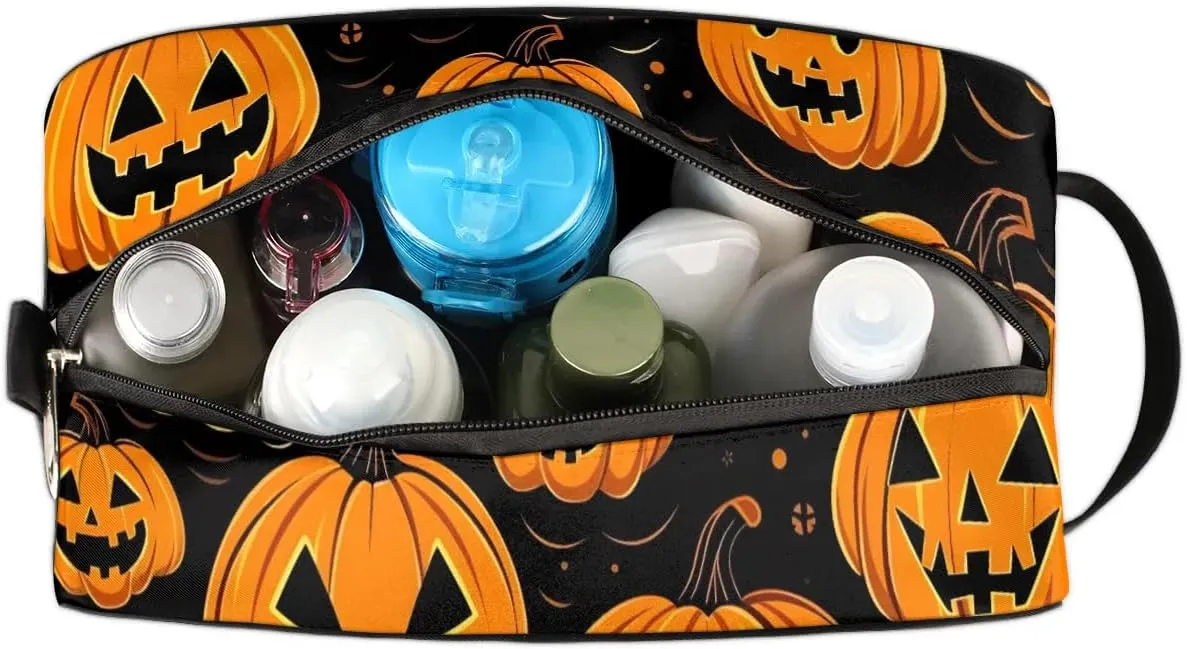 Travel Toiletry Bag for Women Men Halloween Terrifying Pumpkins Hanging Cosmetic Bag Waterproof Makeup Bag for Shaving Makeup Toothbrush & Travel Essentials