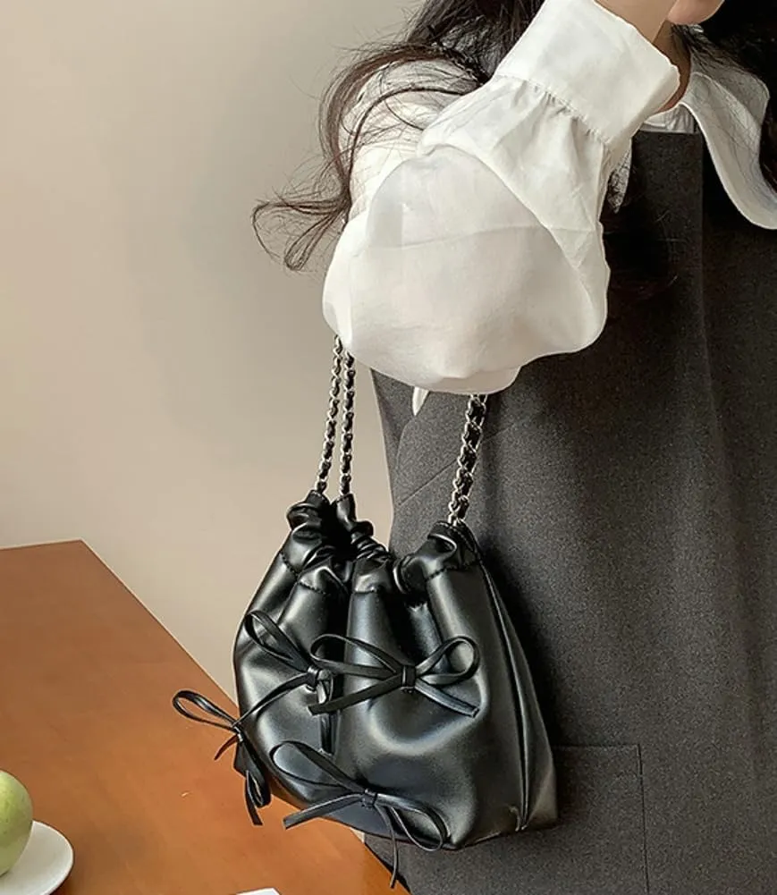Trendy Small Purses Soft Leather Pleated Bucket Bags Shoulder Bag with Chain Cute Hobo Solid Shoulder Bags for Women