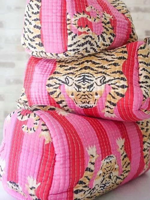 YILLE Set of 3 Pieces Block Printed Travel Organizer Kit Storage Bag for Women Makeup Bag Travel Cosmetic Bag (Pink Fat Tiger)
